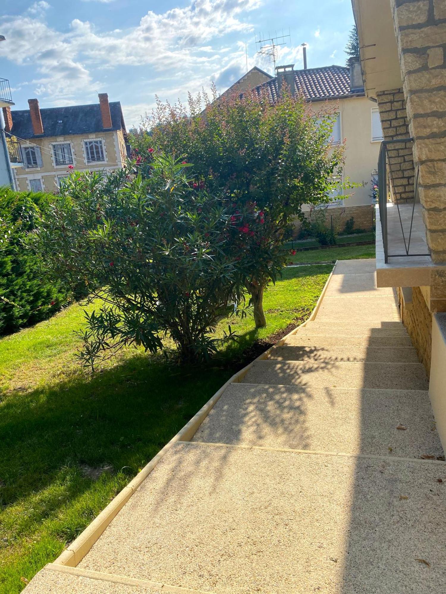 T3 Neuf, Parking & Garage Prive, Proche Centre Sarlat-la-Canéda Exterior foto